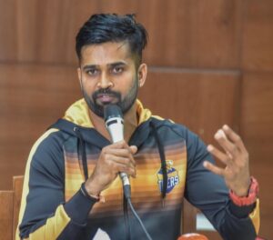 R Vinay Kumar R addresses the media in Bengaluru on Monday. DH Photo/ S K Dinesh