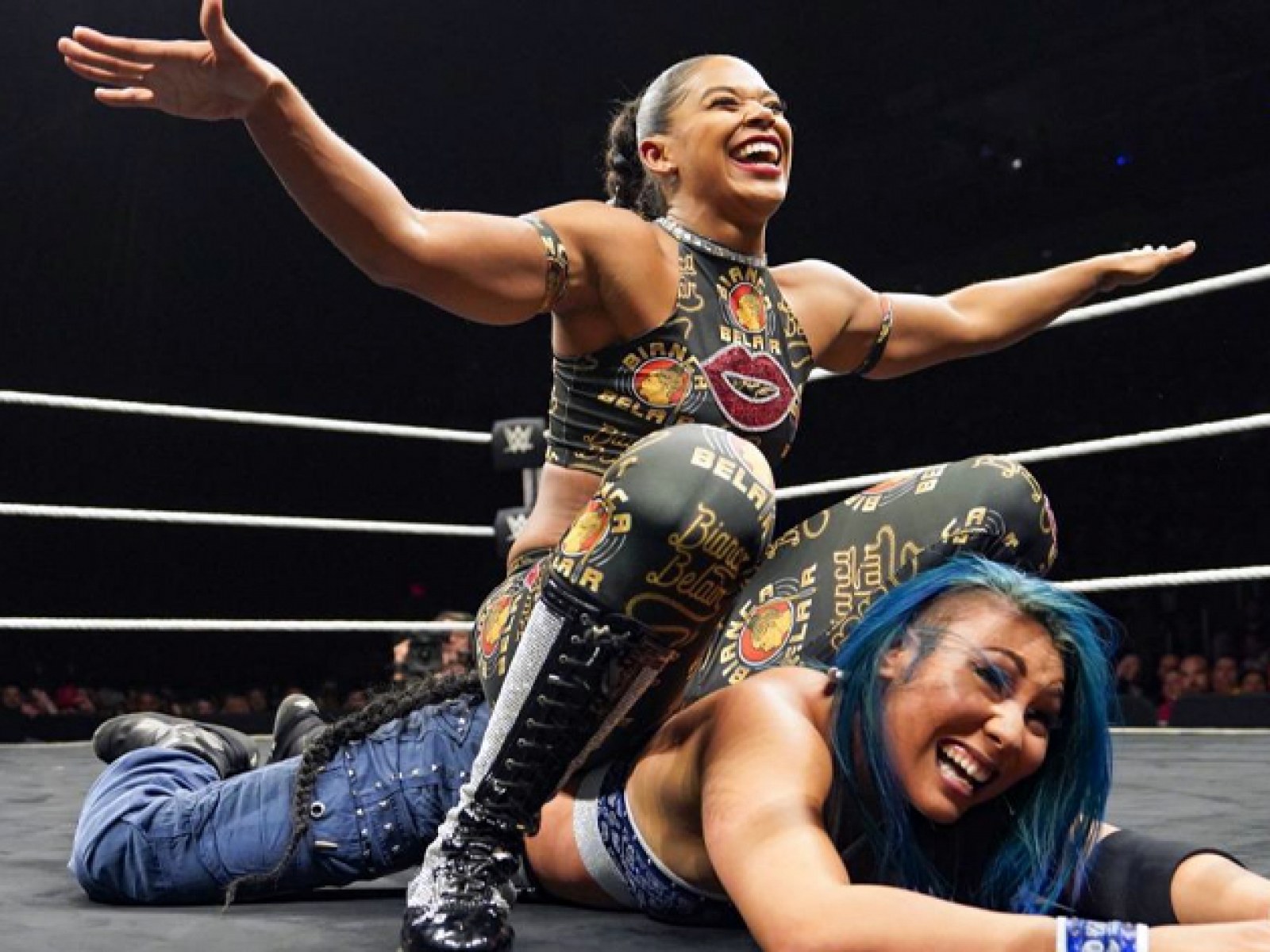 Bianca Belair: Age, Height, Weight, Husband, Net Worth, Family, Injury  Details, Tattoo, and Other Unknown Facts