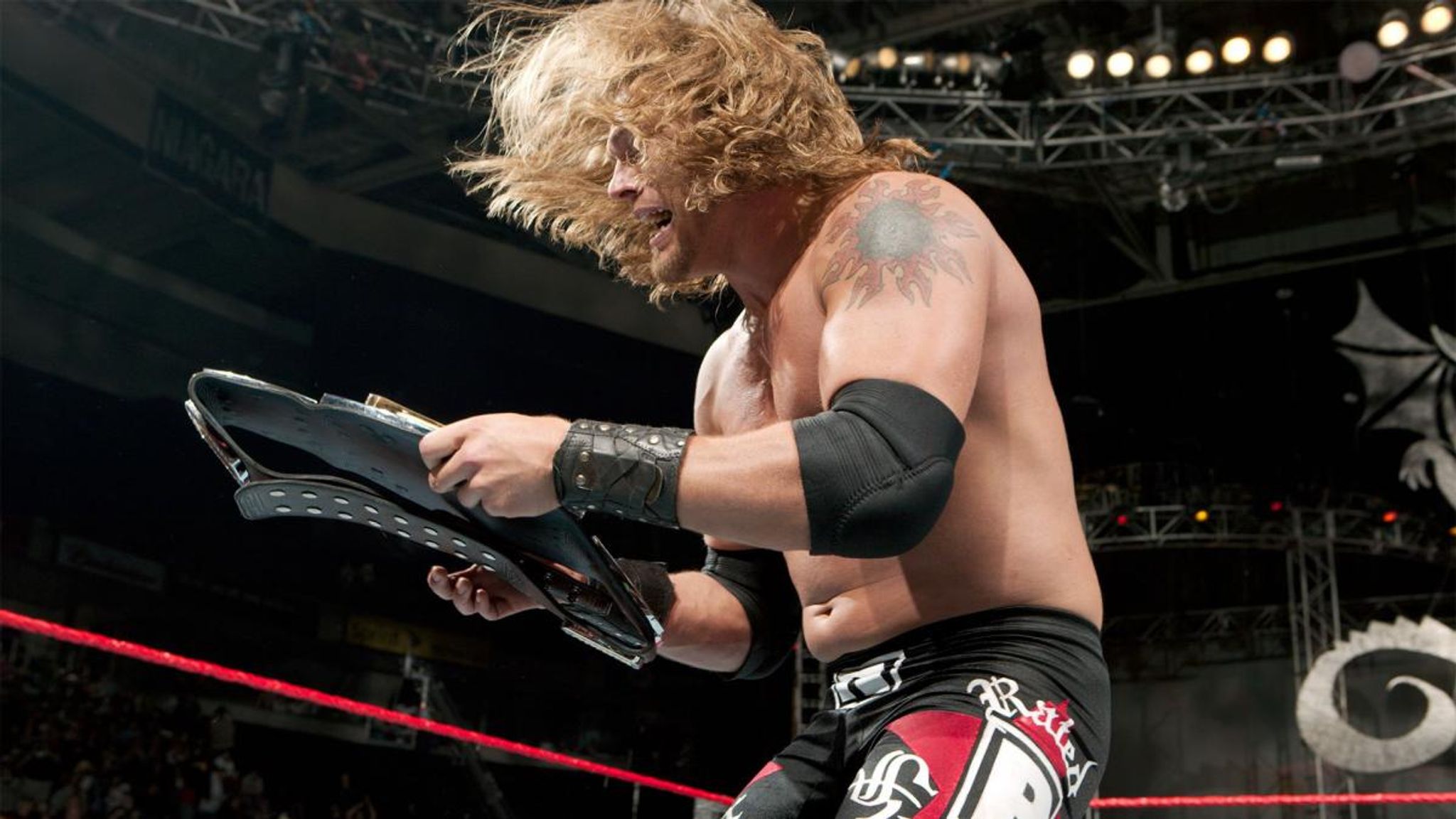 Wwe Raw - Edge Thinks He Does Not Need Another World Title Reign 4 Edge