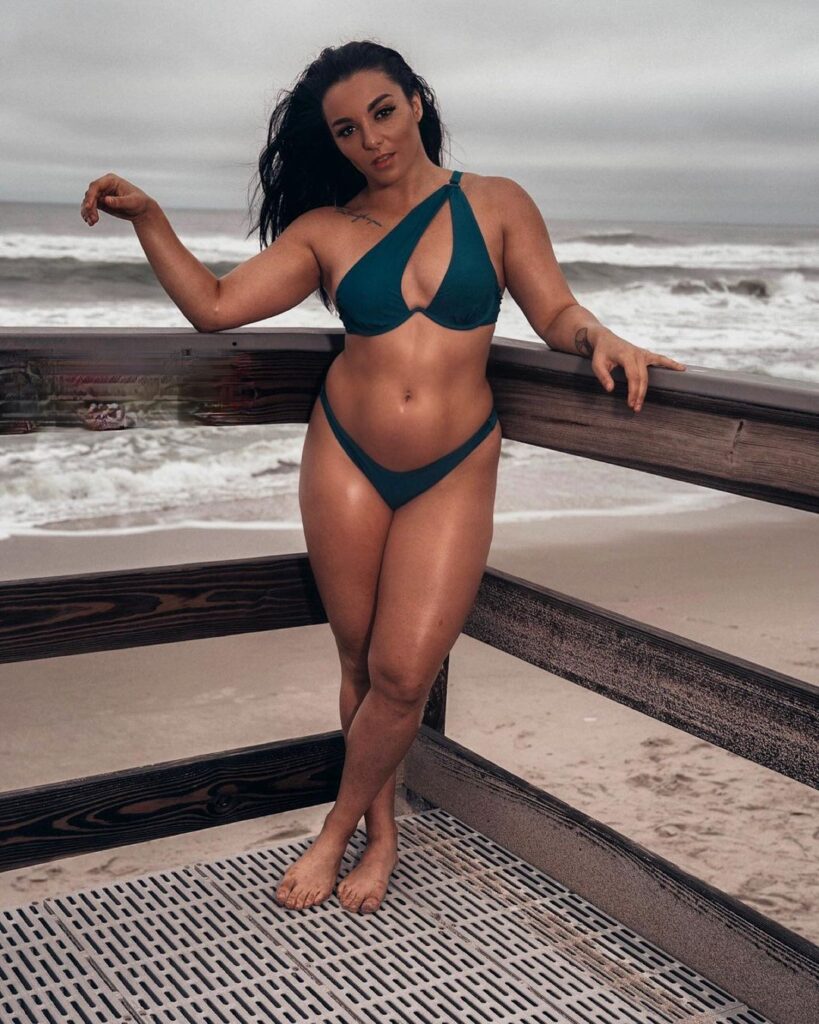 Ex Wwe Star Deonna Purrazzo Channels Bikini Virtuosa Shtick In Recent Photos 5 Ex WWE Star Deonna Purrazzo Channels Bikini Virtuosa Shtick In Recent Photos 4