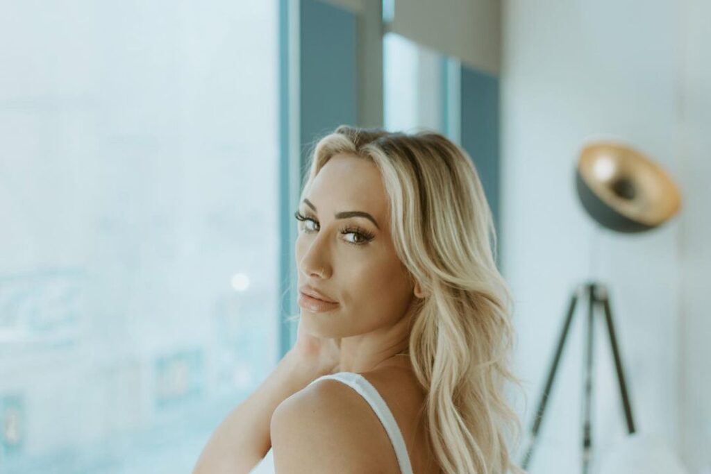 WWE Star Carmella Professes Self-Love In Recent Insta Photos 4