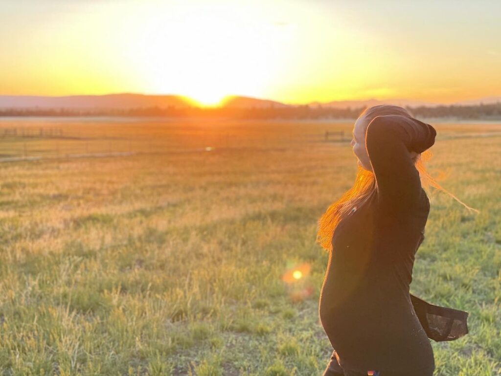 WWE Star Ronda Rousey Shares First Set of Pregnancy Photos 2