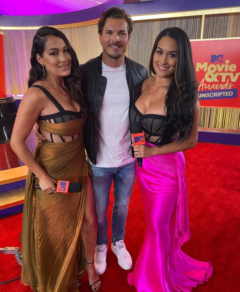 WWE’s Brie And Nikki Bella Sizzles At 2021 MTV Movie & TV Awards Red Carpet 11