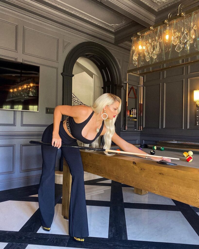 WWE Diva Maryse Ready ‘To Play Many Games’ In Gorgeous Insta Shots 1