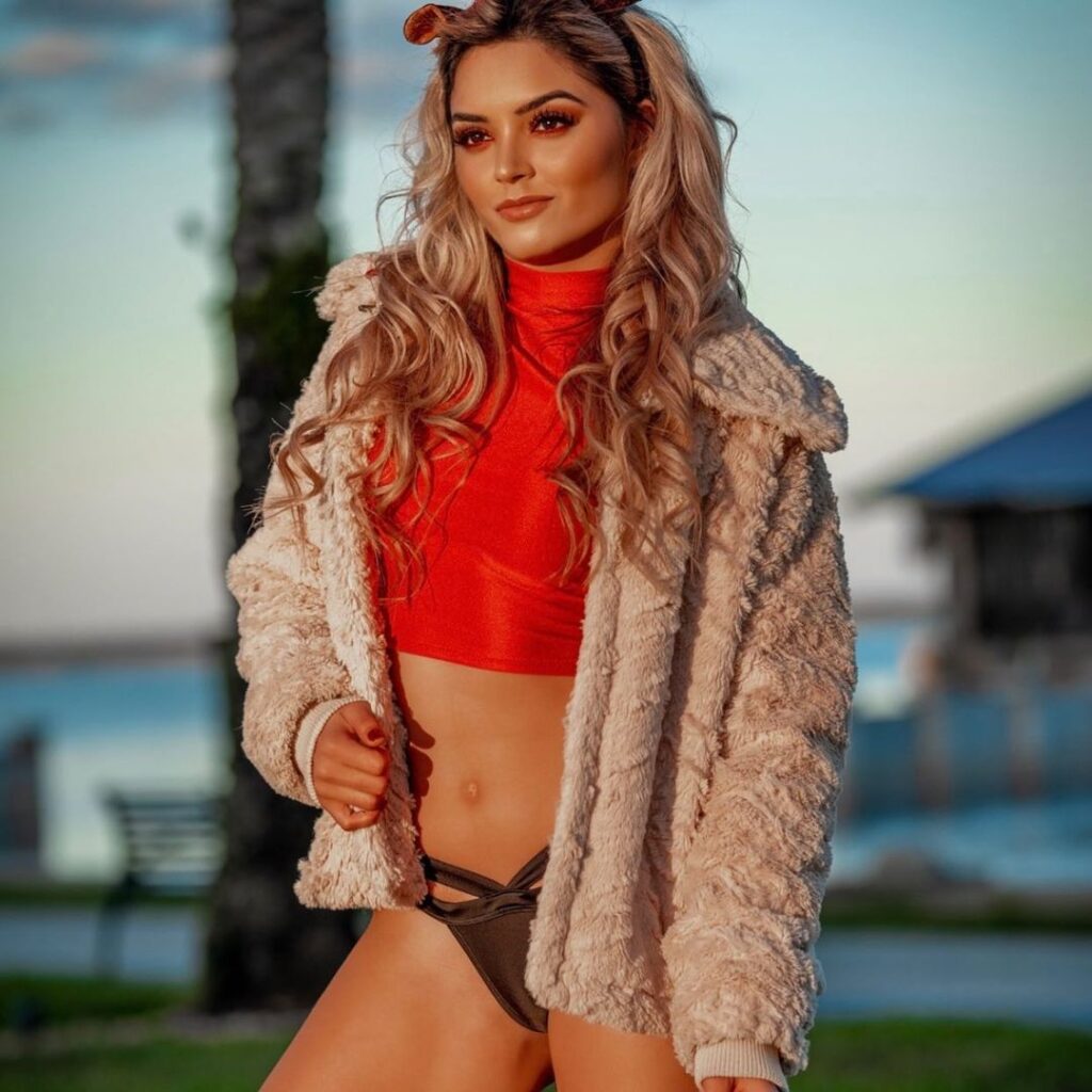 Ex WWE Star Taynara Conti Expresses Love For Red In Super-Hot Bikini Photo 3