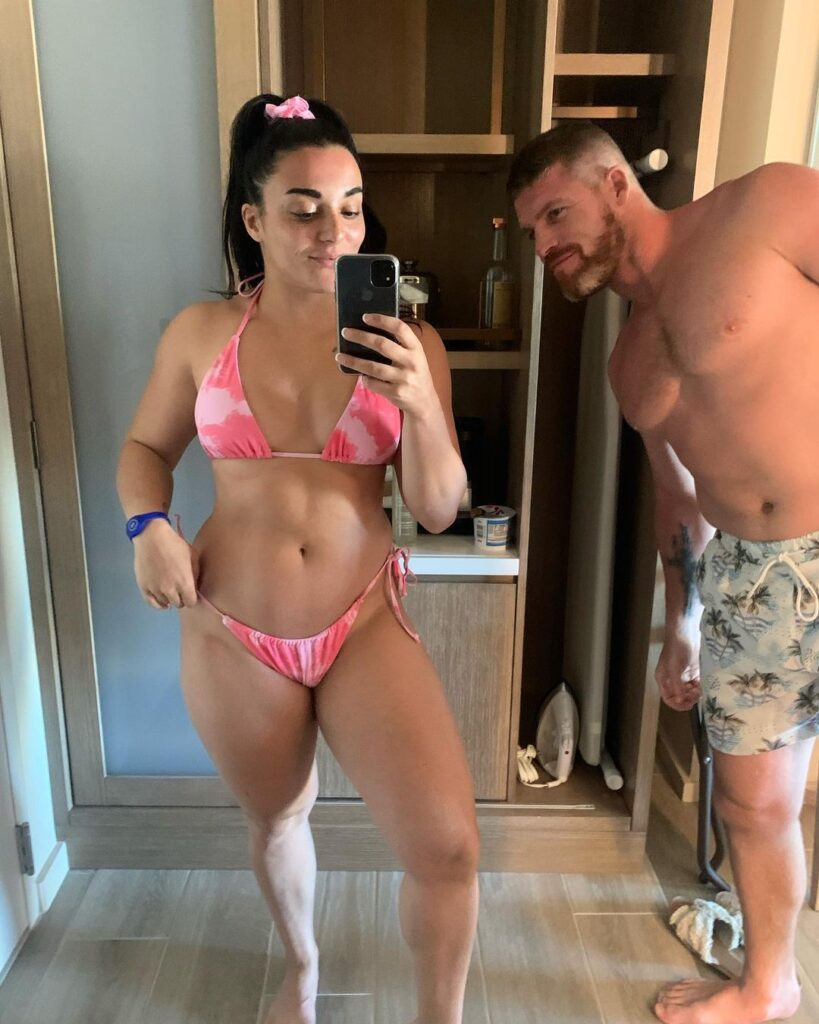 Ex WWE Star Deonna Purrazzo Shares Bikini Stills From Hawaii Vacation 2