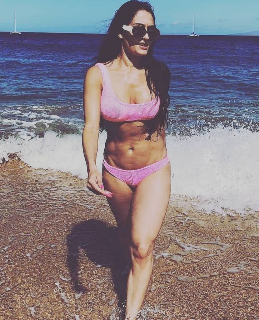 Photos: Nikki Bella Spreads Summer Vibes Ahead Of WWE Summerslam 2021 4