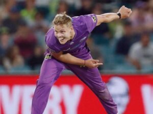 Aussie pacer Nathan Ellis has signed for an IPL franchise for the 2021 season | Courtesy: @HurricanesBBL | Photo Credit: Twitter