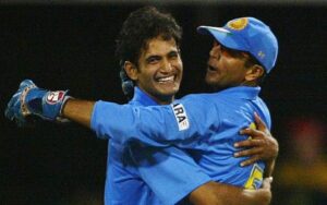 Irfan Pathan and Rahul Dravid. (Photo by Hamish Blair/Getty Images)