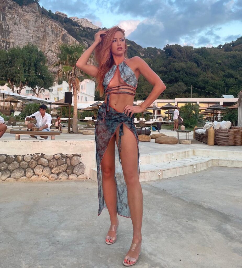 Ex WWE Diva Summer Rae Shares Maya Beach Experience Bikini Photos 3