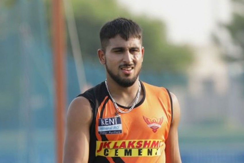 Umran Malik is already part of the Sunrisers Hyderabad set up as a net bowler. | Courtesy: Twitter (@SunRisers)