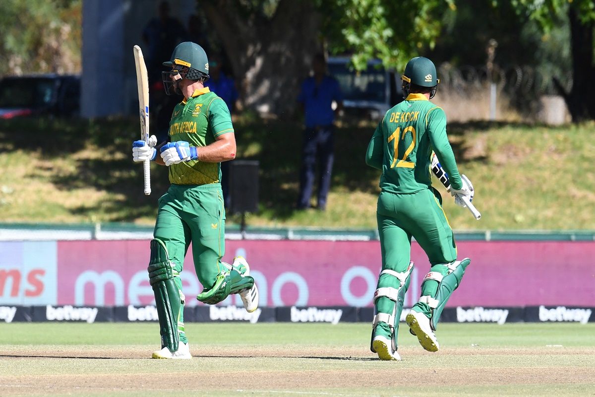 South Africa beat India by 7 wickets at Paarl