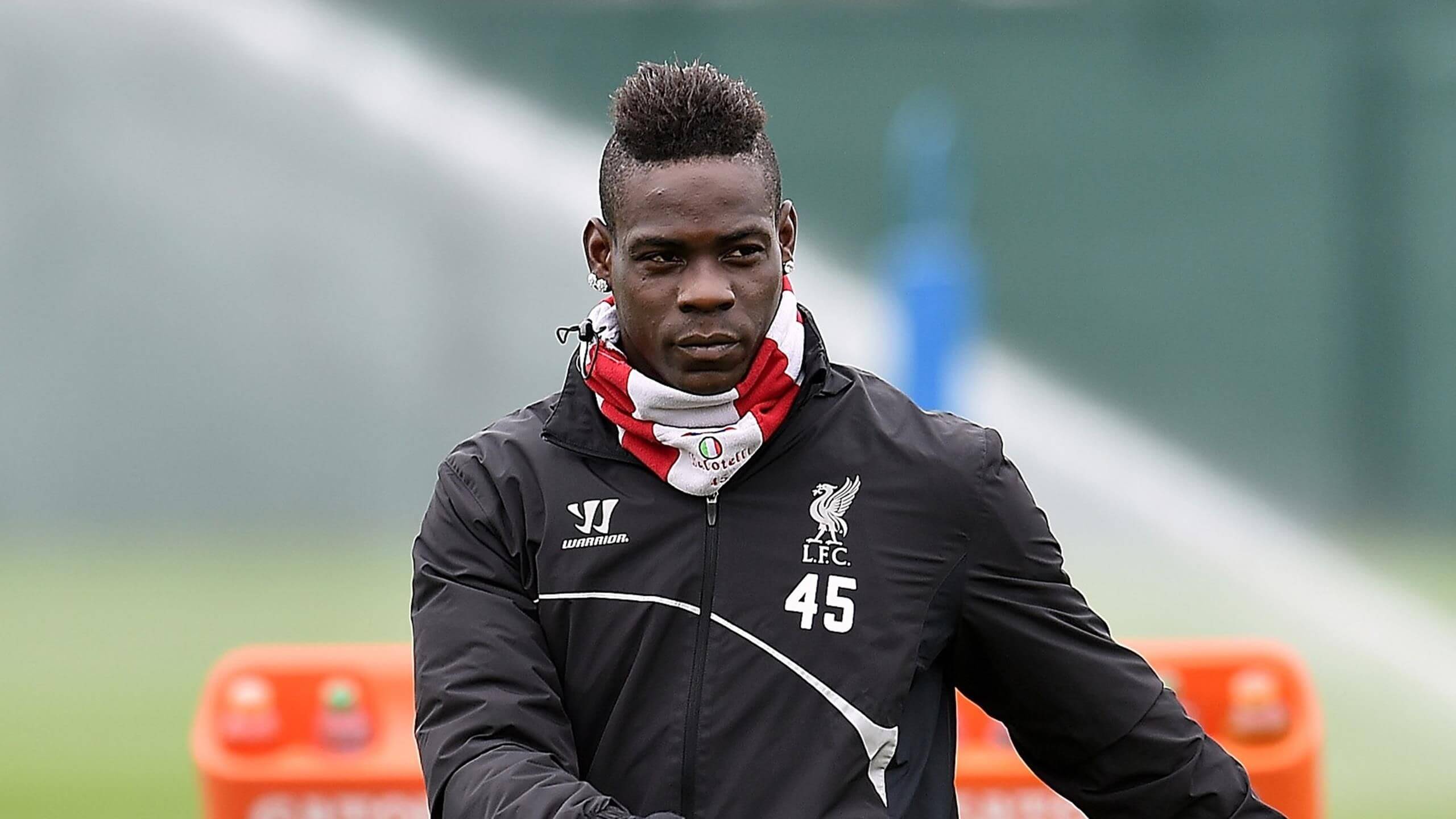 Mario Balotelli could return to Premier League this month