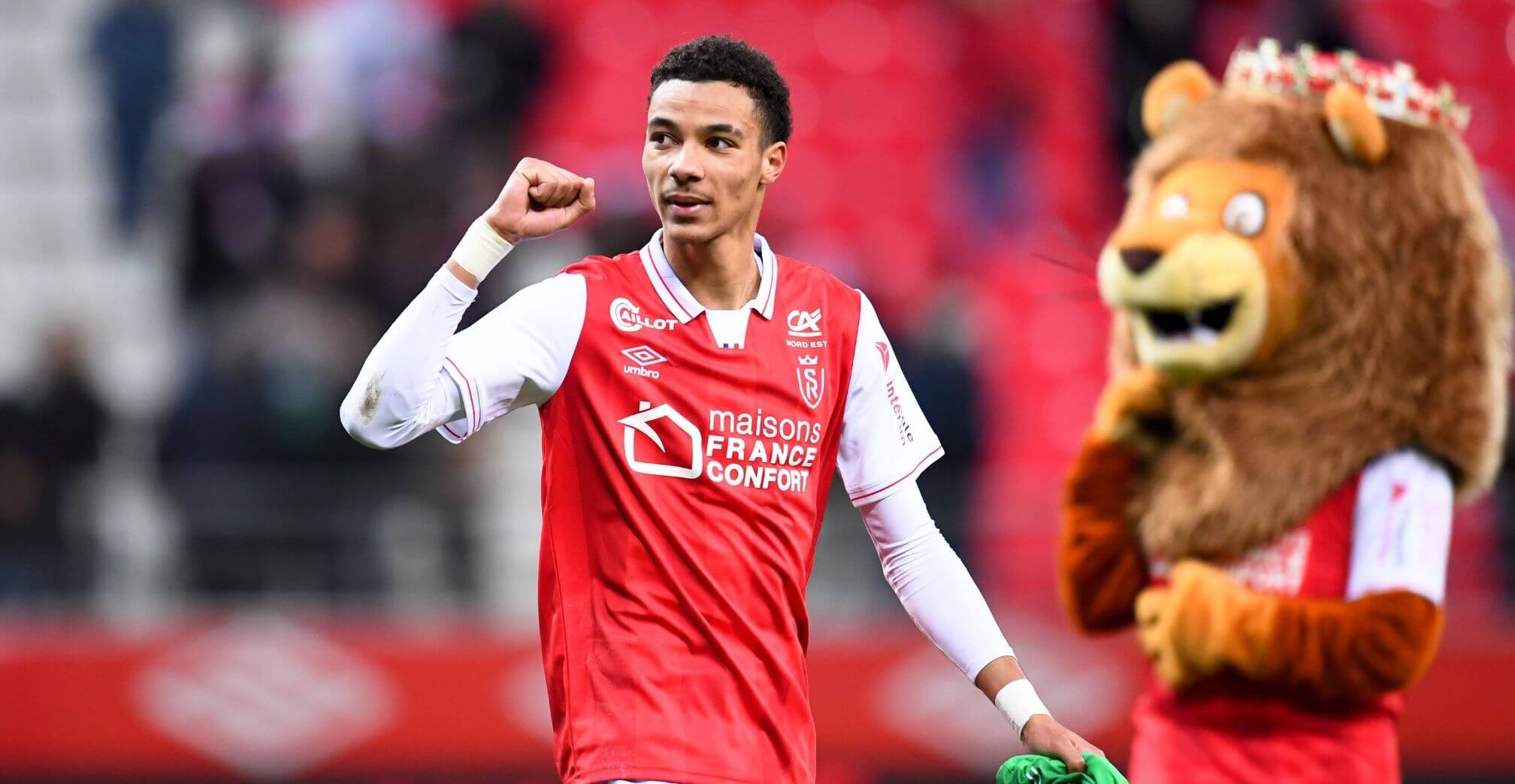 West Ham are expected to sign Reims forward Hugo Ekitike