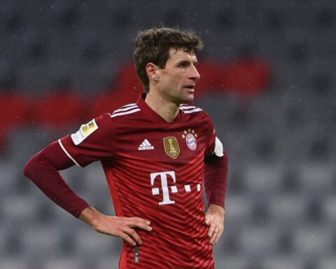 Everton and Newcastle United to bid for Thomas Muller