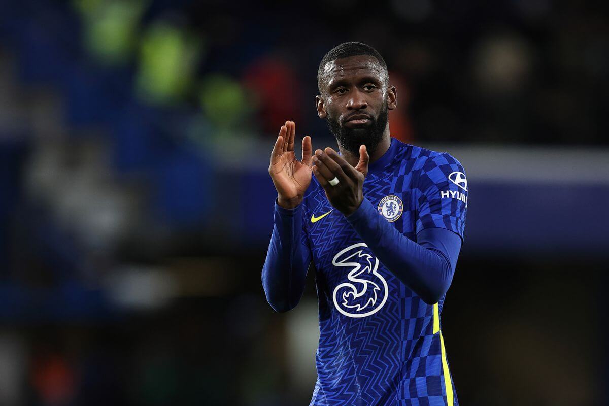 Chelsea offer Antonio Rudiger a new contract