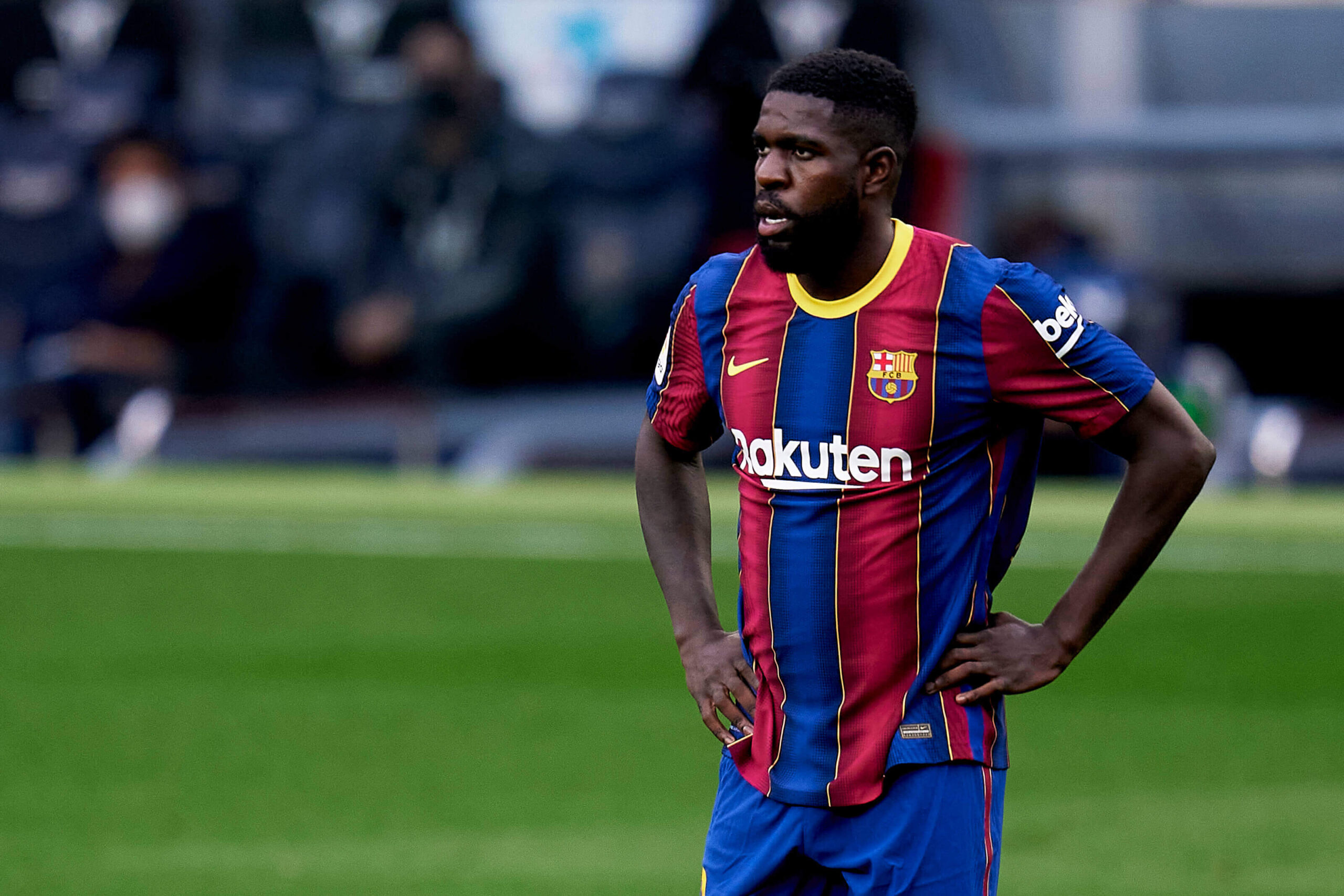 Barcelona extend Samuel Umtiti contract with wage reduction