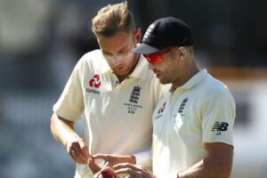 James Anderson, Stuart Broad (Credits: Twitter)