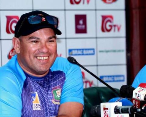 Bangladesh coach Russell Domingo Image Source : TWITTER/BCBTIGERS