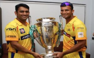 Ishwar Pandey with MS Dhoni- Twitter