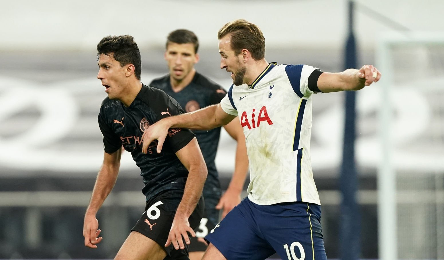 Manchester City Midfielder Rodri Surprisingly Names Tottenham Hotspur As Potential Challengers To Their Premier League Title 2 Rodri