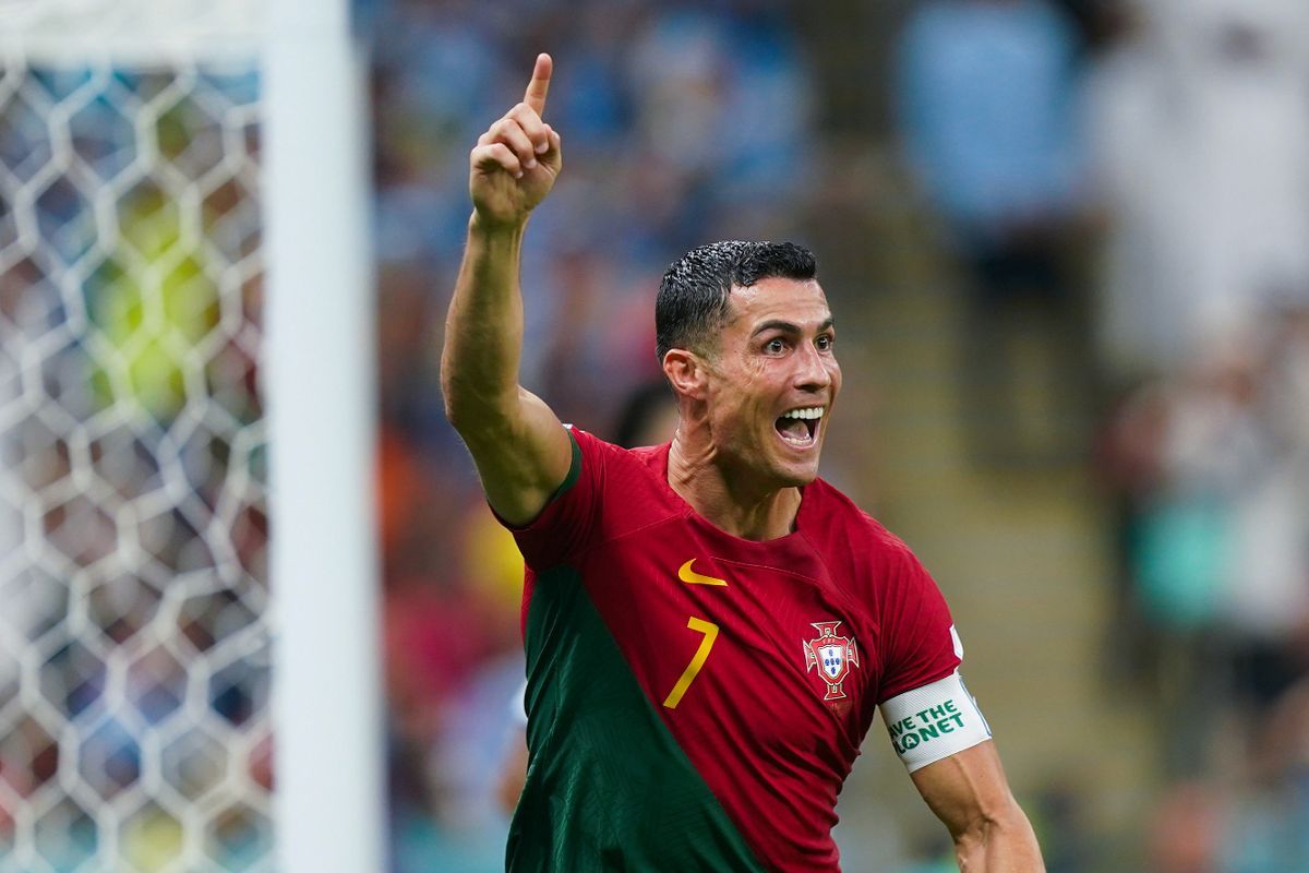 Piers Morgan Reveals Cristiano Ronaldo Confirmed To Him He Scored From That Bruno Cross Through Text After Portugal'S Win Over Uruguay 3 Cristiano Ronaldo