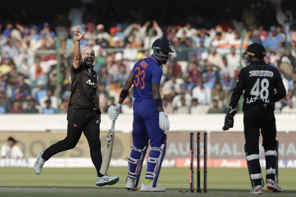 Daryl Mitchell of New Zealand, appealing for the wicket of Hardik Pandya of India during the first One Day International between India and New Zealand held at the Rajiv Gandhi International Stadium, Hyderabad. | Photo Credit: SPORTZPICS/BCCI