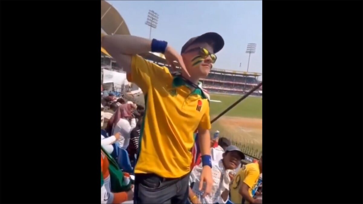 Australia fan