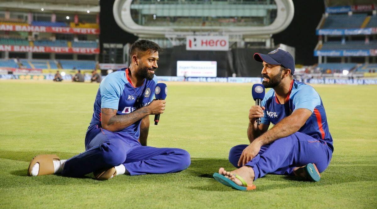 Dinesh Karthik And Hardik Pandya