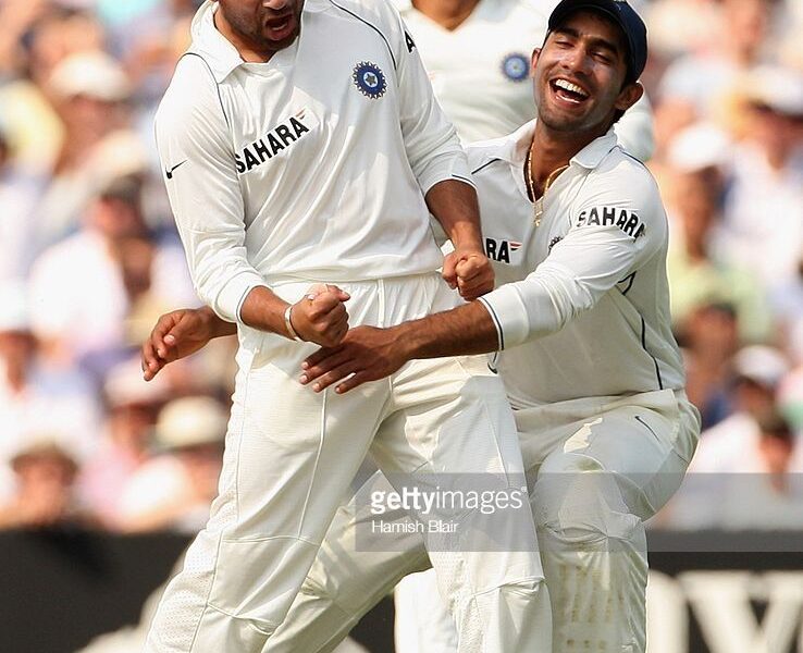 Sachin Tendulkar and Dinesh Karthik