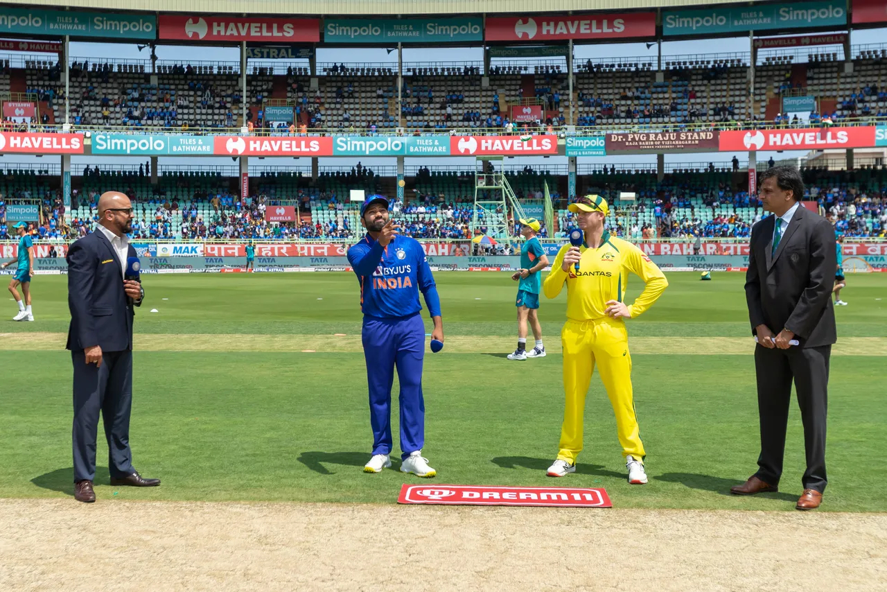 IND vs AUS: Watch- Rohit Sharma Angry At Spider Cam On The 1st Ball Of 2nd ODI 2