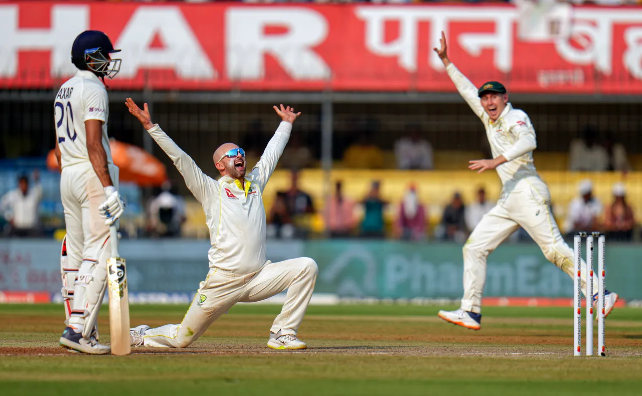 Nathan Lyon in 3rd Test match