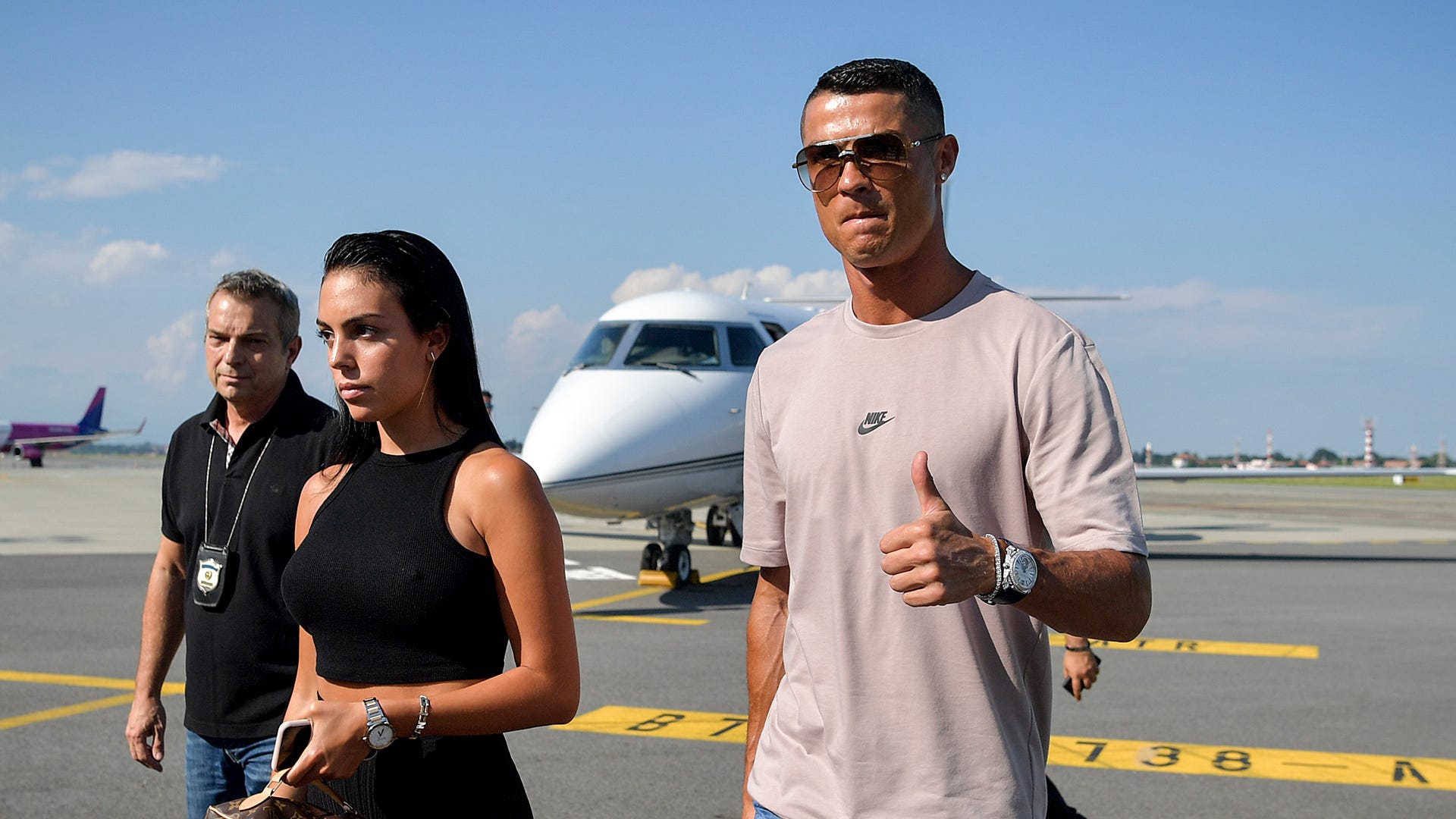 Georgina Rodriguez'S Favourite Perfume Does Not Come For Cheap: Here'S The Price Cristiano Ronaldo'S Girlfriend Pays For Her Fragrance 2 Cristiano Ronaldo