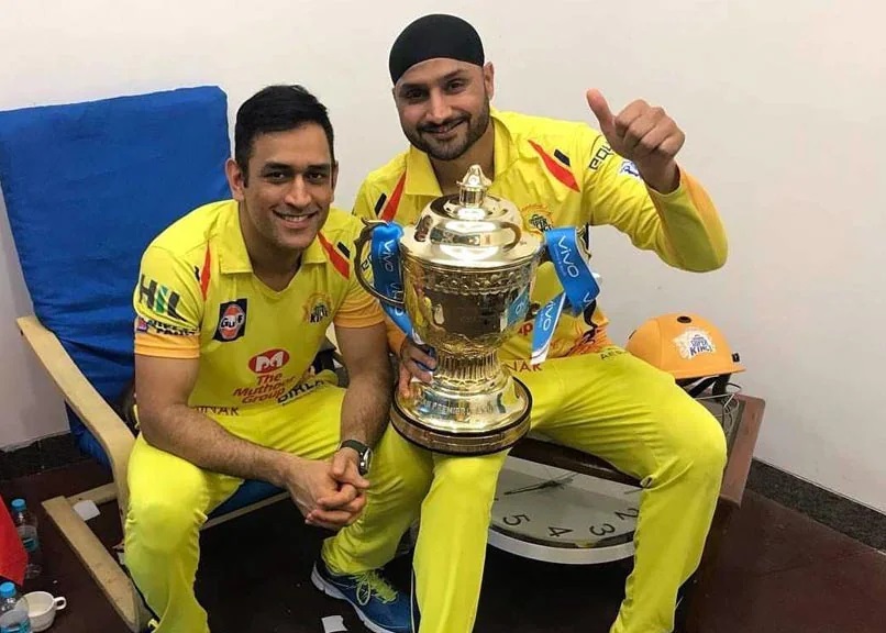 Harbhajan Singh and MS Dhoni. PHoto- Twitter