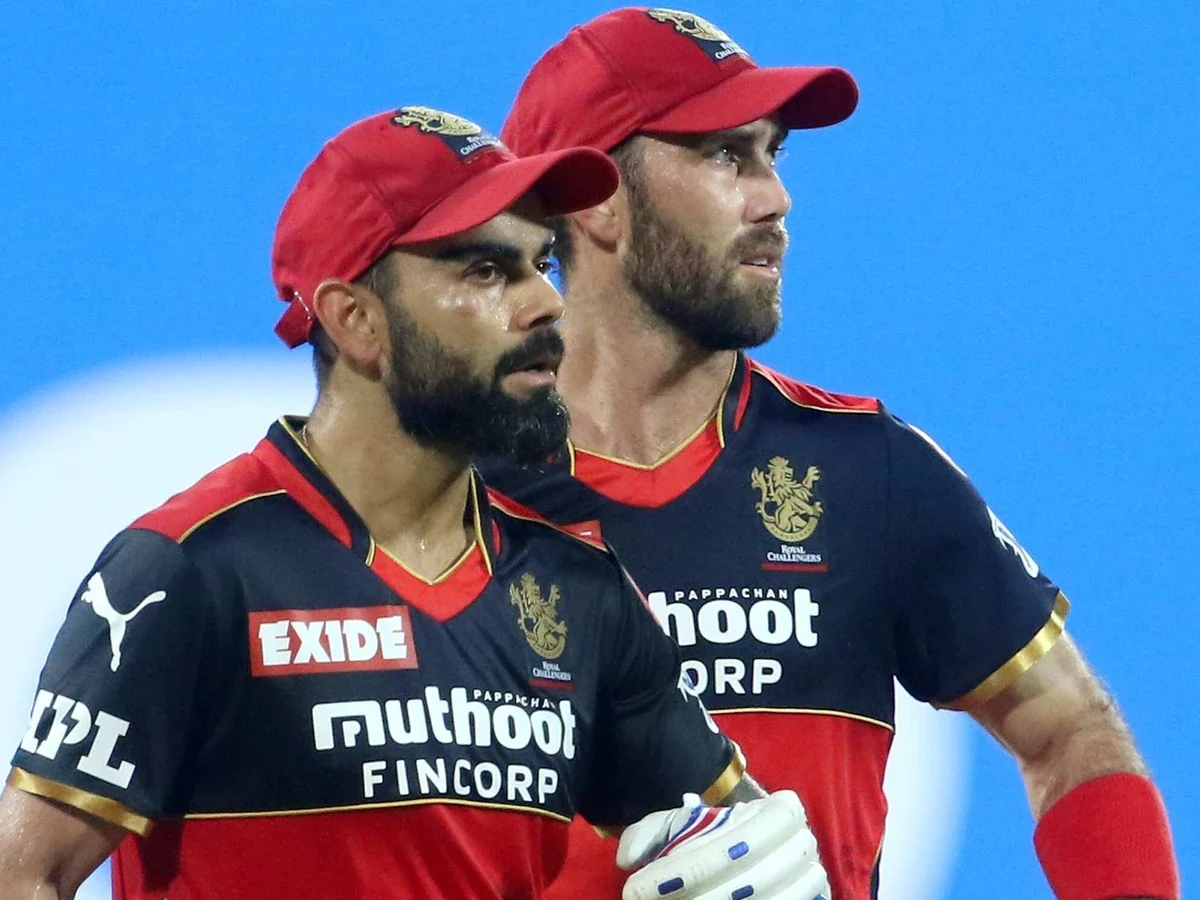 Glenn Maxwell and Virat Kohli