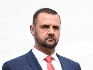 Simon Doull. PC- Twitter