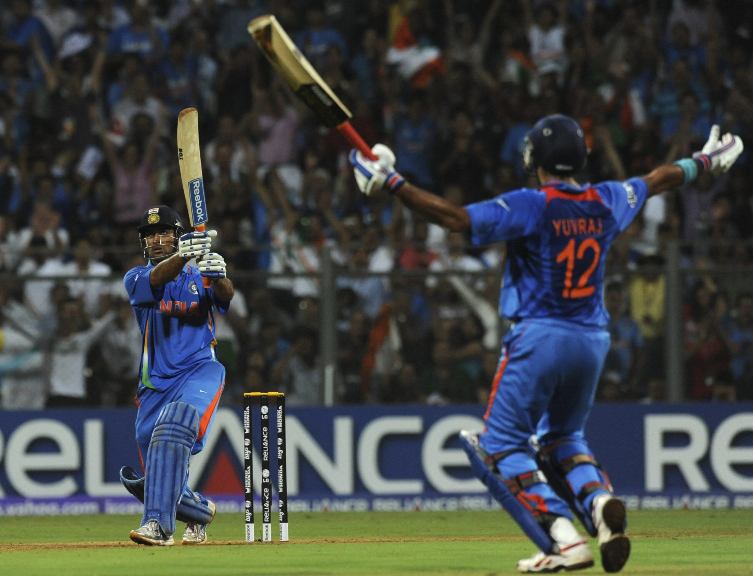 MS Dhoni winning six in the finals of 2011 WC