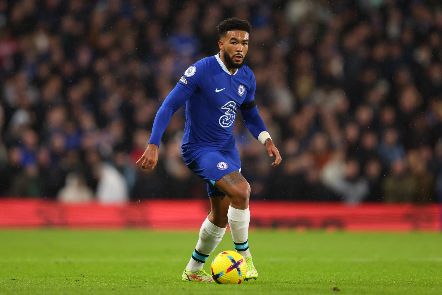 Barcelona To Rival Real Madrid Off The Pitch As Well With The Catalans Now Looking To Hijack Los Blancos' Pursuit For Chelsea Superstar 2 Barcelona