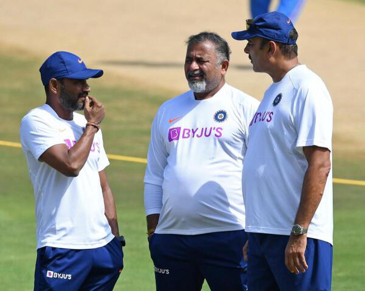 Ravi Shastri With His Support Staffs