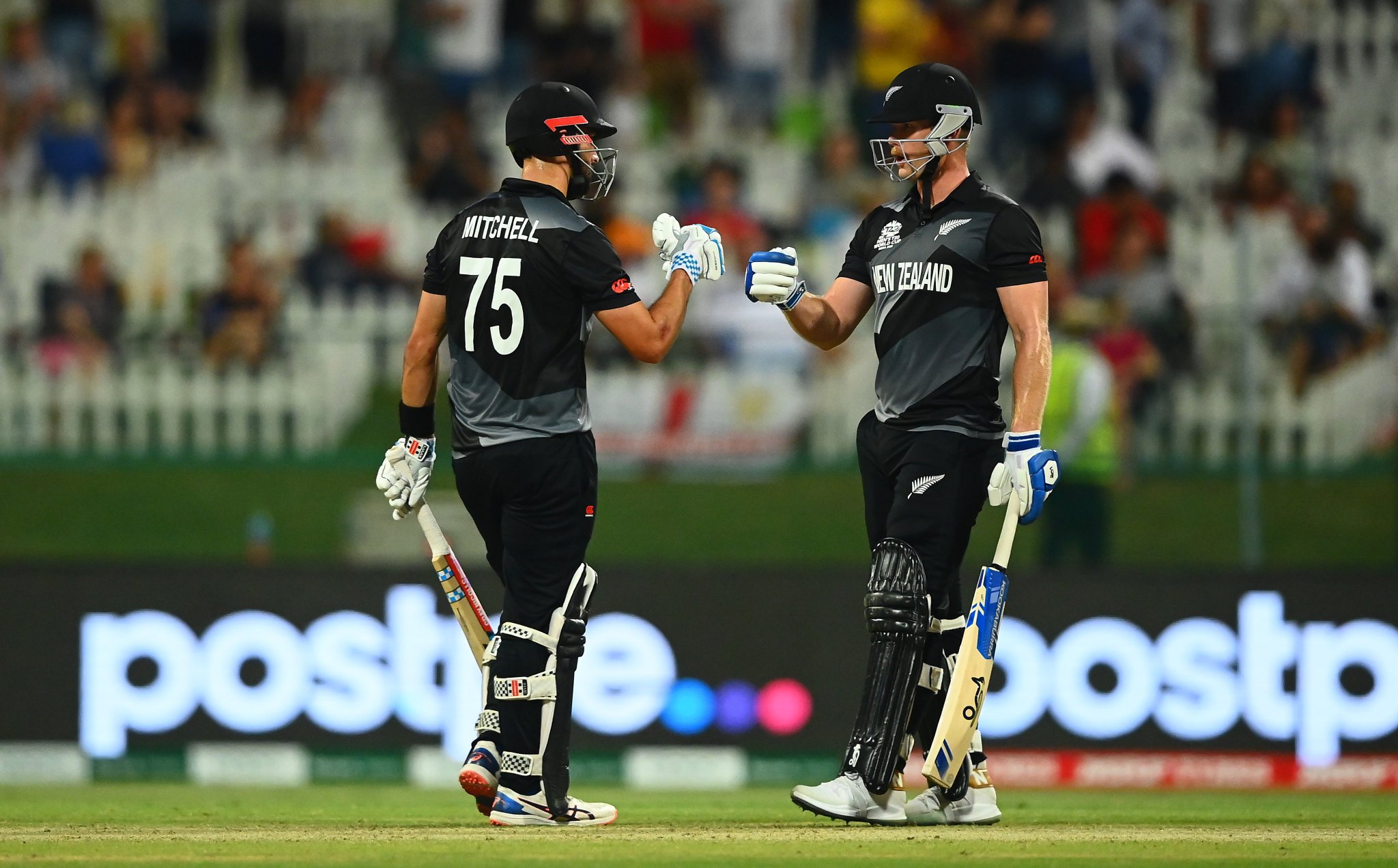 Daryl Mitchell And James Neesham