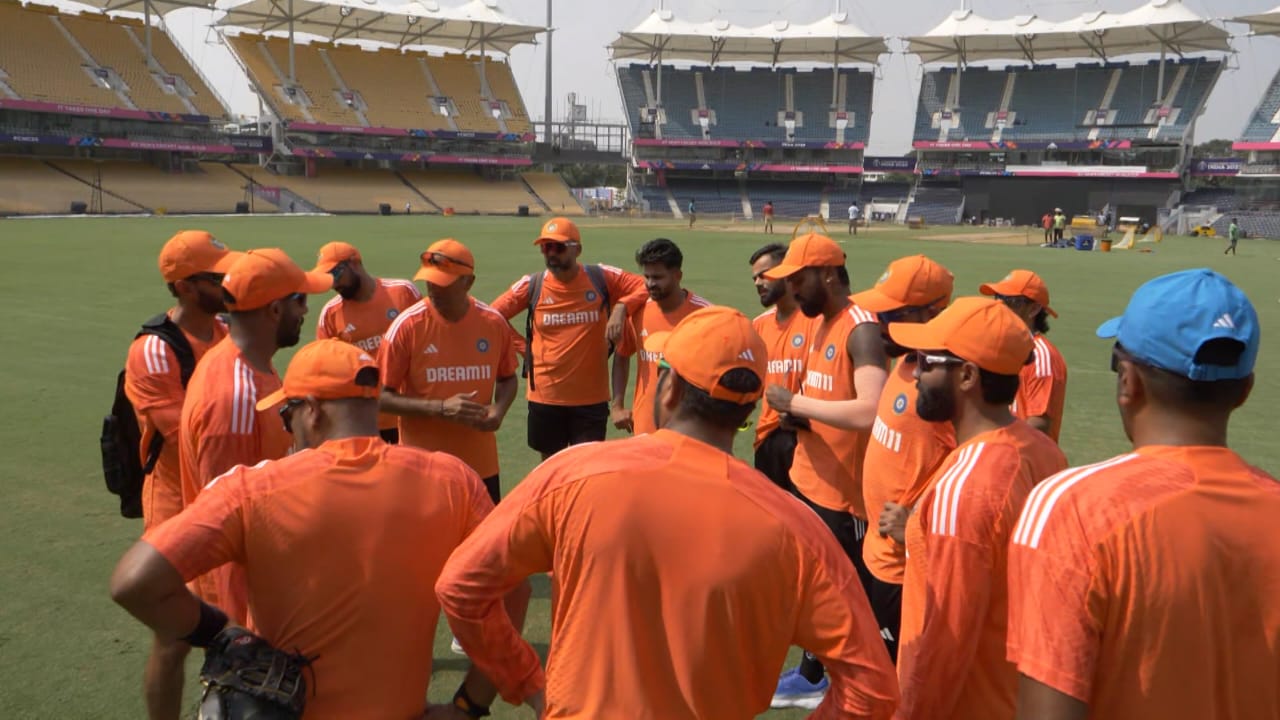 ODI World Cup 2023: Team India To Don Blue Color Uniforms Against Pakistan After BCCI Denies Any Saffron Color Jersey Rumors- Report 1