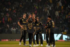 Rassie van der Dussen’s ton in vain as Peshawar Zalmi beat Lahore Qalandars by 8 runs 2
