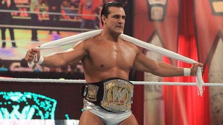 Alberto Del Rio: Age, Height, Weight, Wife, Net Worth, Family, Injury Details, Tattoo, and Other Unknown Facts