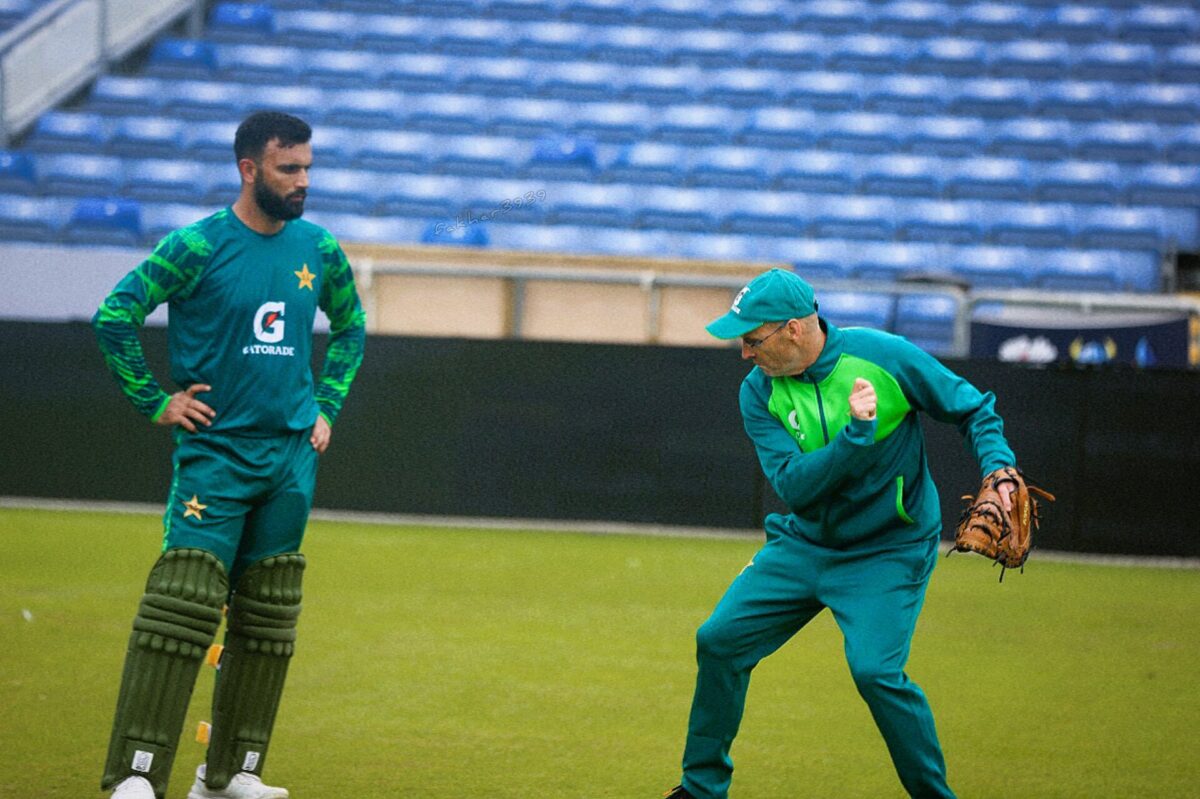 Fakhar-Zaman-and-Gary-Kirsten.-Photo-PCB.