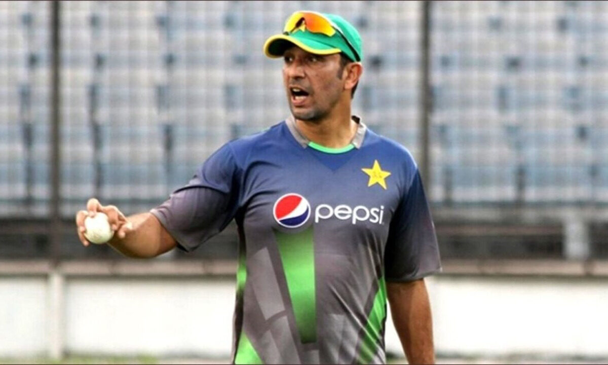 Azhar Mahmood.