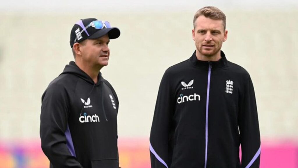 England white-ball coach Matthew Mott and captain Jos Buttler.