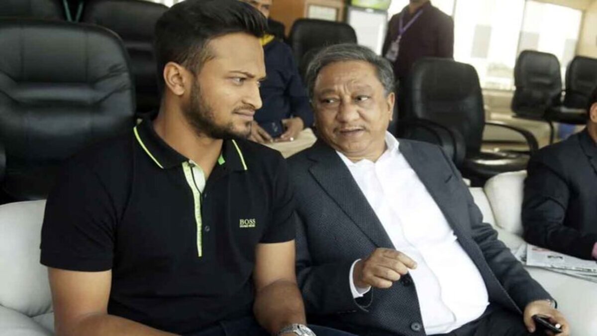 BCB president- Nazmul Hassan Papon and Shakib Al Hasan.