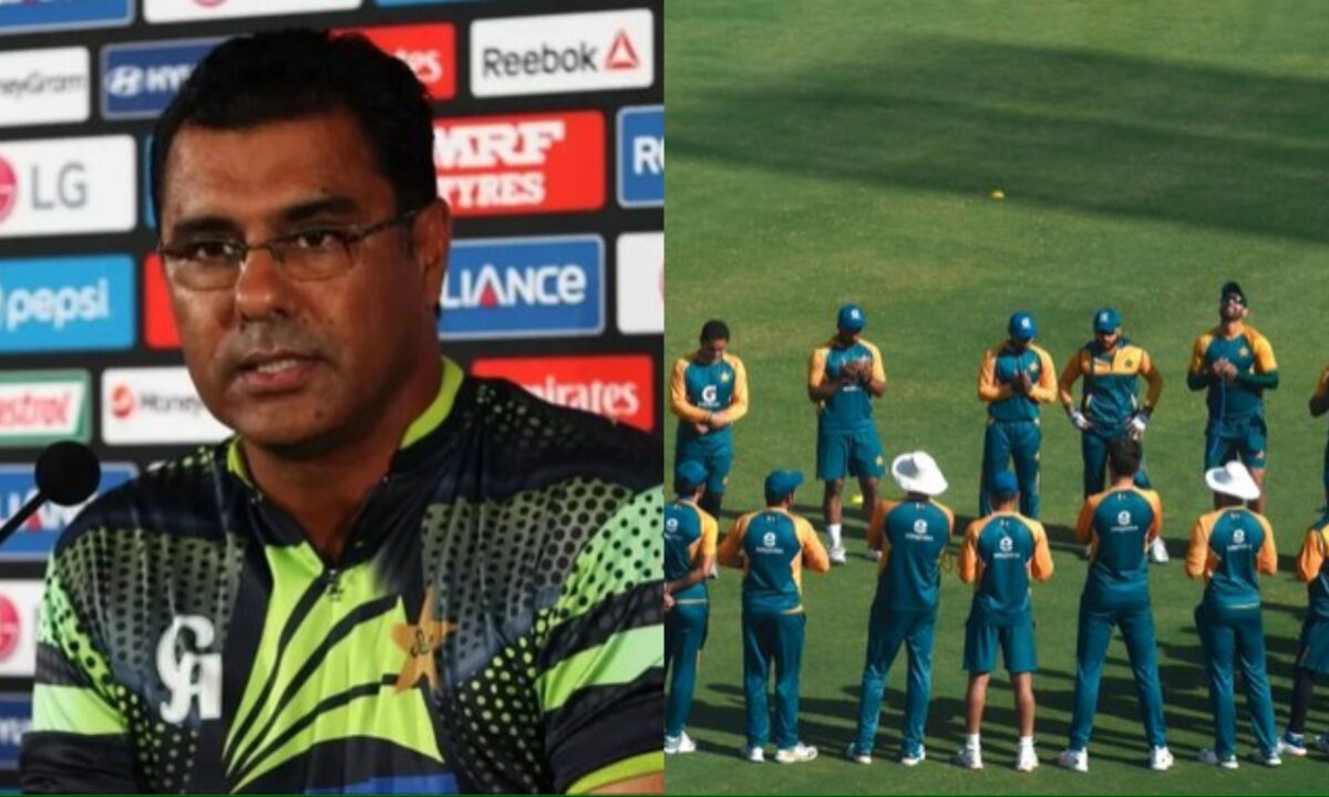Waqar Younis and Pakistan Team.