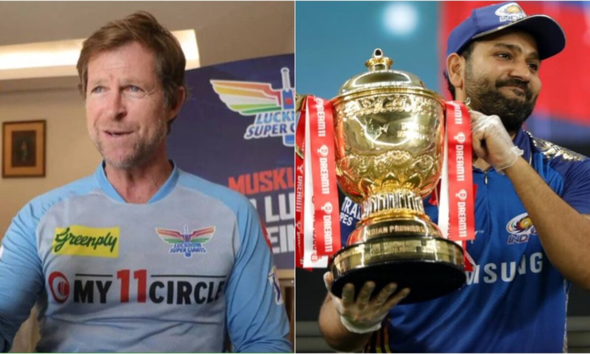 Jonty Rhodes and Rohit Sharma.