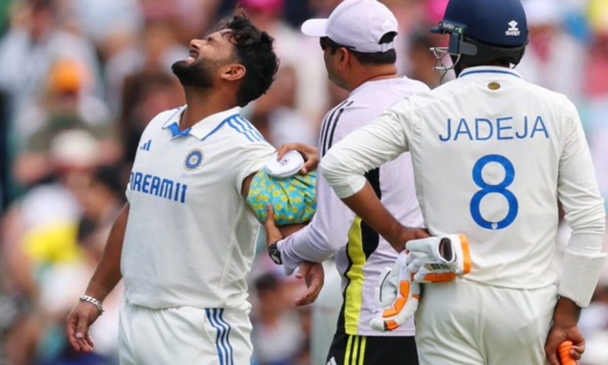 India's Rishabh Pant and Ravindra Jadeja.